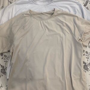 H&M Beige and White Short Sleeve Tees